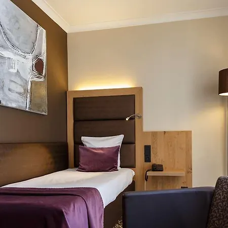 Restaurant Der Valk Nivelles-sud Отель 4*