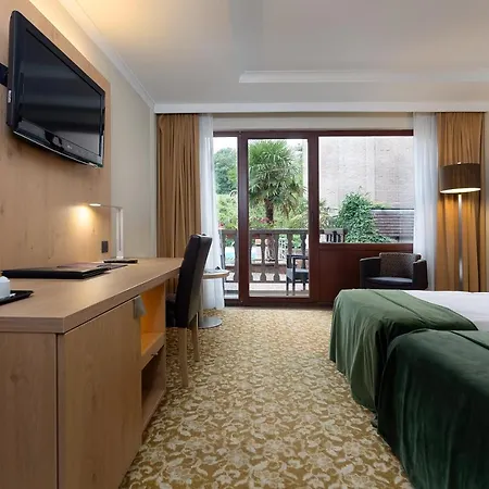 Отель Restaurant Der Valk Nivelles-sud Нивель