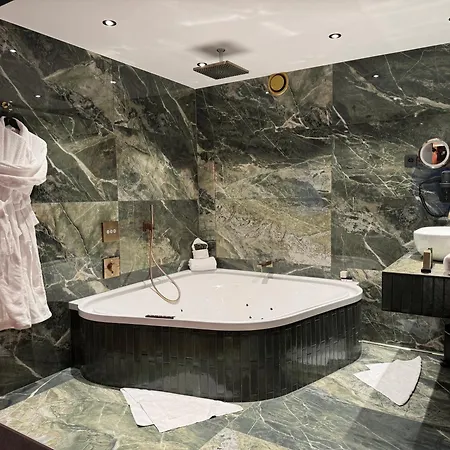 Restaurant Der Valk Nivelles-sud Otel 4*