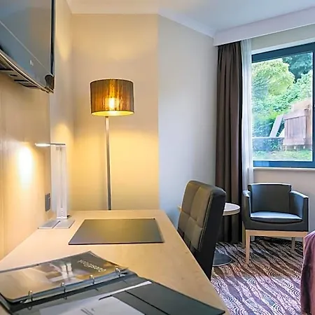 Restaurant Der Valk Nivelles-sud 호텔 4*