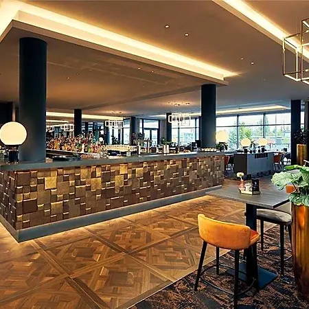 Restaurant Der Valk Nivelles-sud 호텔