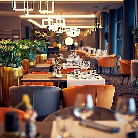 Restaurant Der Valk Nivelles-sud 호텔