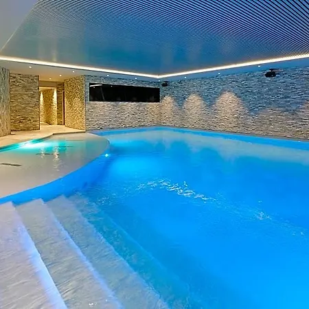 Restaurant Der Valk Nivelles-sud 호텔 니벨