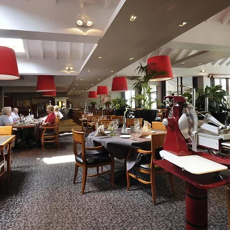 Отель Restaurant Der Valk Nivelles-sud 4*
