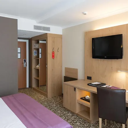 Restaurant Der Valk Nivelles-sud Отель 4*