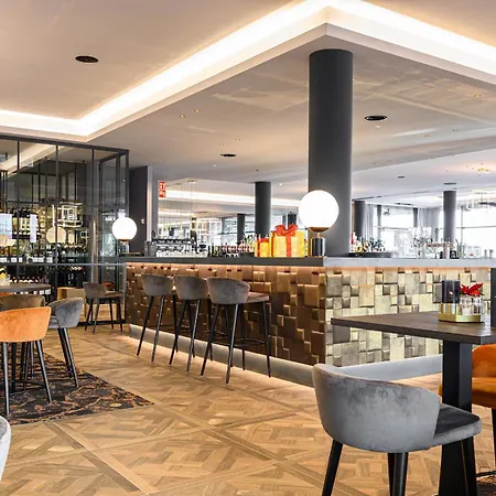 Restaurant Der Valk Nivelles-sud Отель 4*