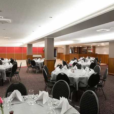 Restaurant Der Valk Nivelles-sud Отель Нивель