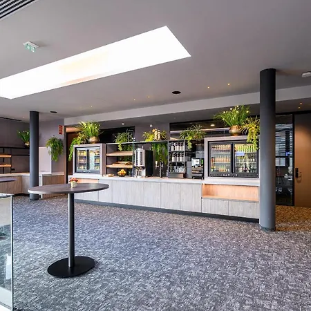 Restaurant Der Valk Nivelles-sud Отель