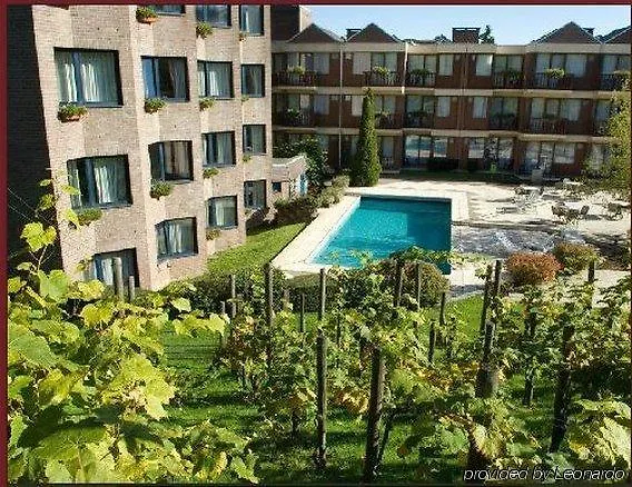 Hotel Restaurant Der Valk Nivelles-sud 4*