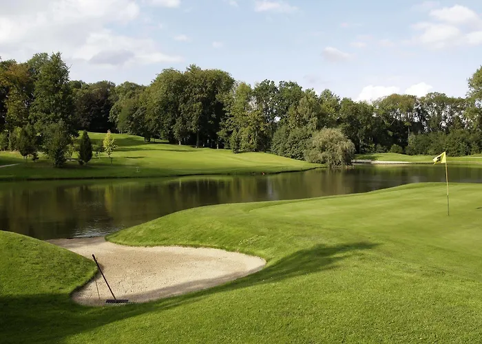 Hotel Restaurant Der Valk Nivelles-sud 4*