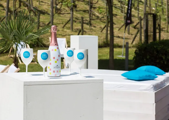 Hotel Restaurant Der Valk Nivelles-sud 4*